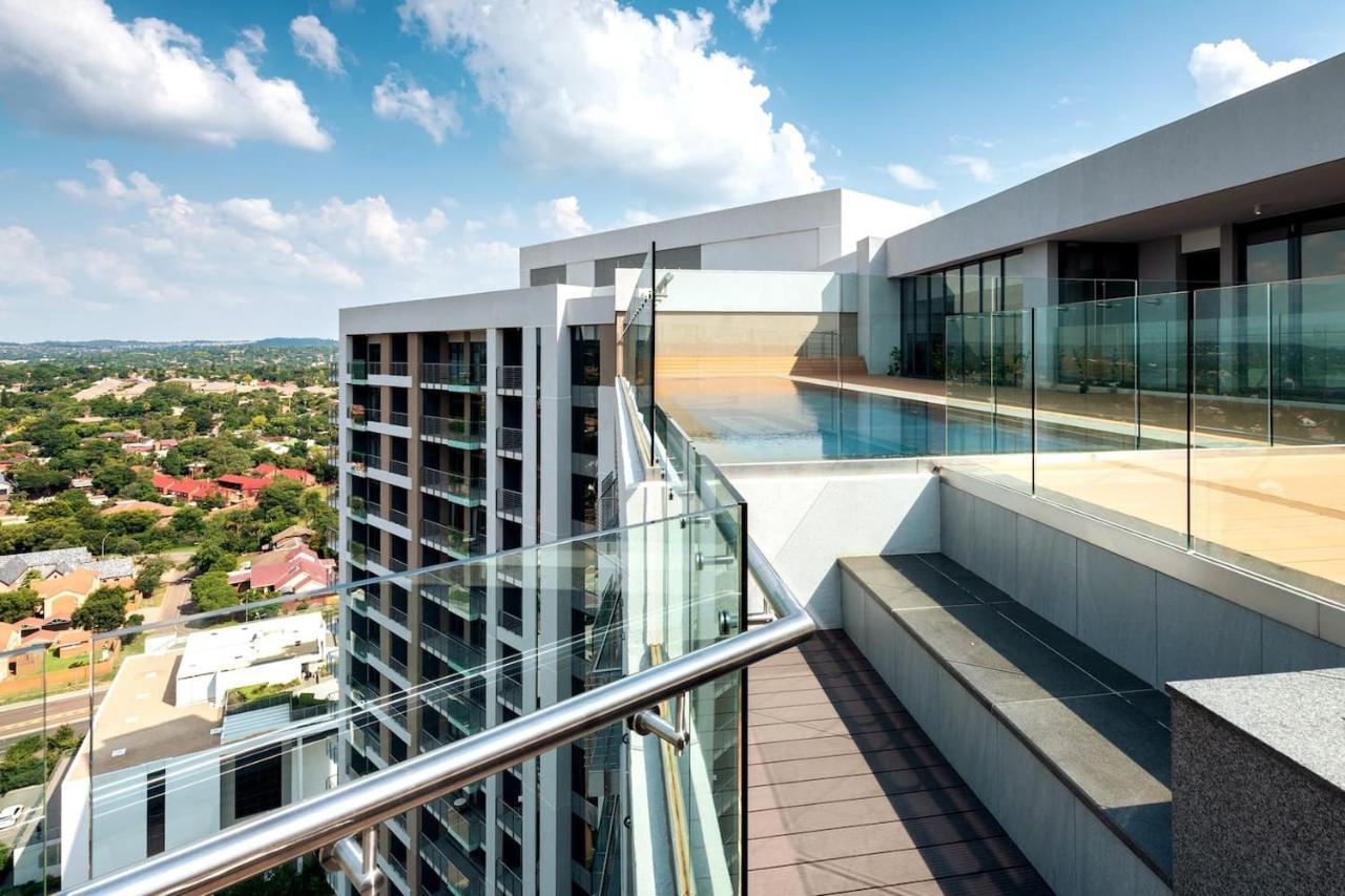 Menlyn Maine The Residence Trilogy - 4Th Pretoria-Noord 外观 照片